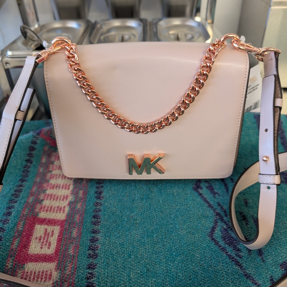 MICHAEL KORS  Crossbody In Pink With Rose Gold Chain NWT